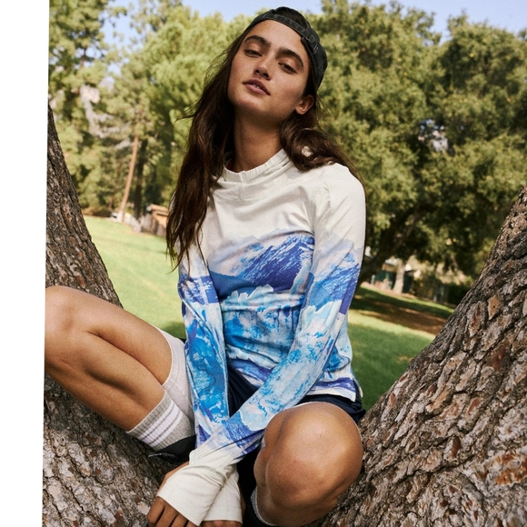 FP Movement by Free People Tops - New Free People Huddle Mountain View Hooded Outdoor Layer Athleisure Top Size M